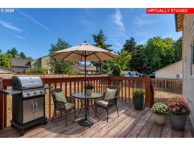 165 Ne CORY St, Hillsboro, OR 97124