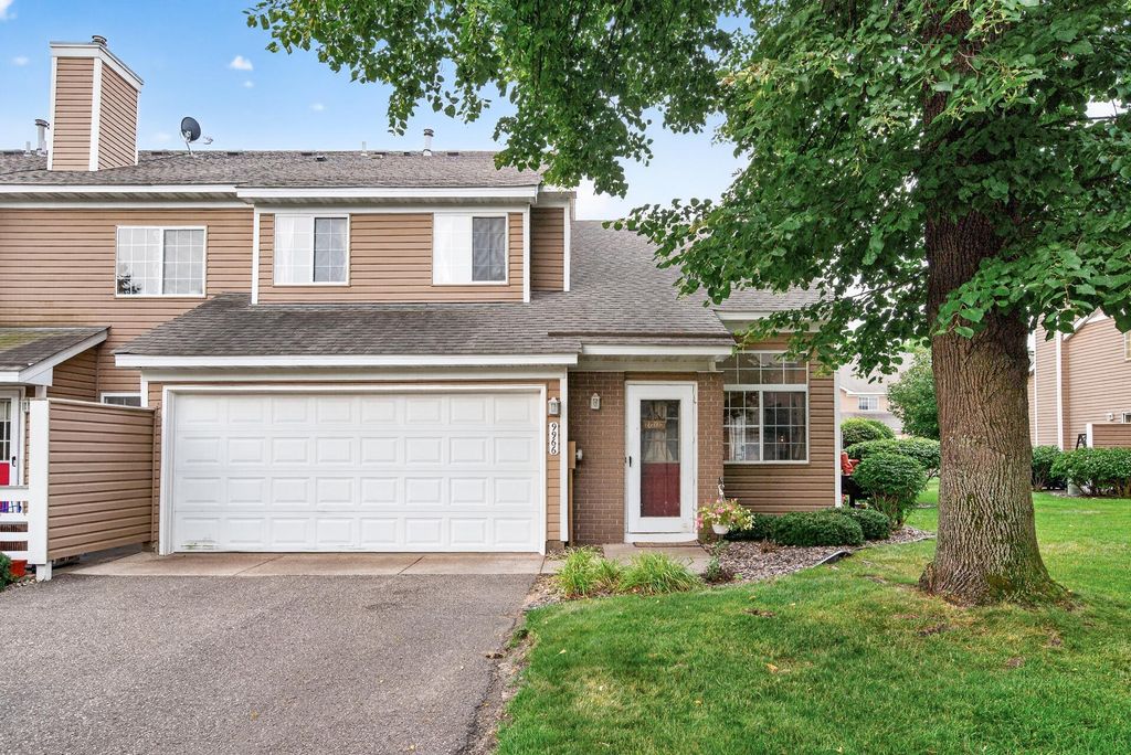 9966 Fillmore Street NE, Blaine, MN 55434