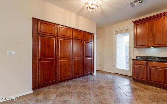 7364 W PALO BREA Lane, Peoria, AZ 85383