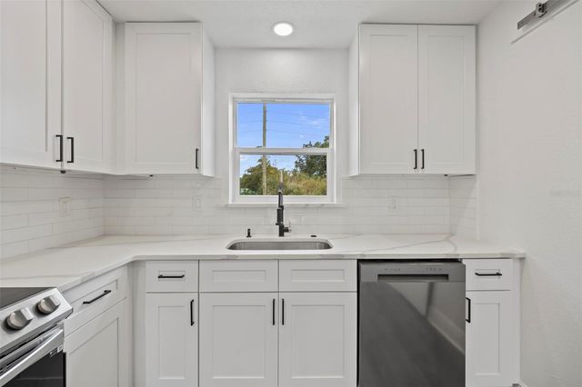 5317 CURRY FORD ROAD 203 - BLDG L, Orlando, FL 32812