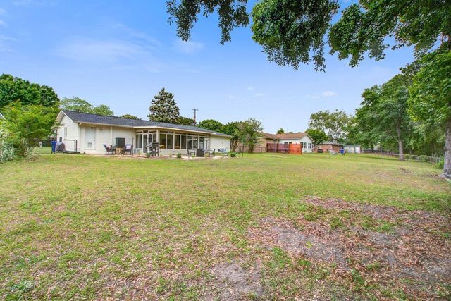 4939 Popperdam Creek Drive, North Charleston, SC 29418