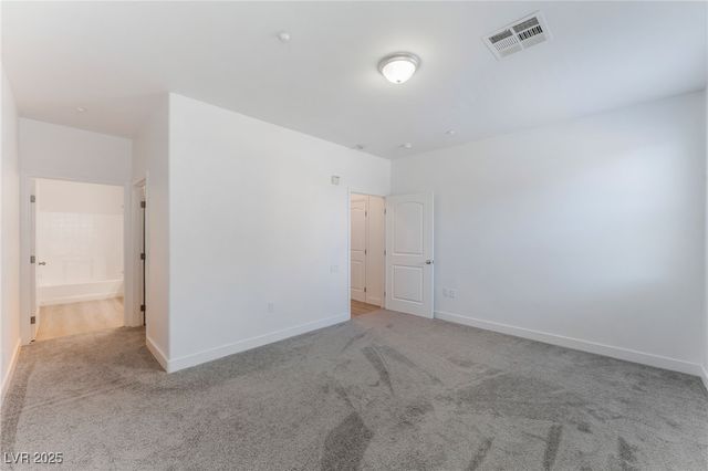 4437 Dover Straight Street 104, Las Vegas, NV 89115