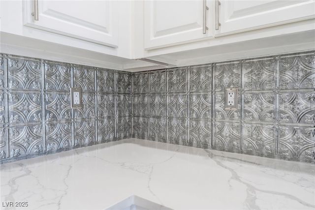 4437 Dover Straight Street 104, Las Vegas, NV 89115