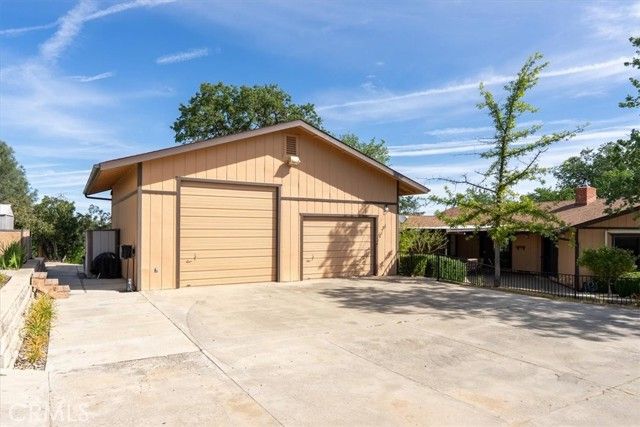 5685 Mustard Creek, Paso Robles, CA 93446