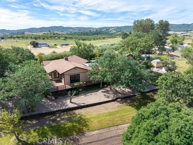 5685 Mustard Creek, Paso Robles, CA 93446