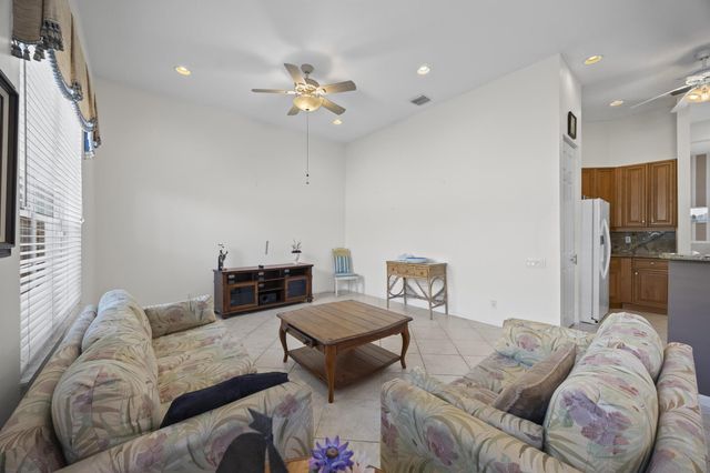 6601 Arno Way, Boynton Beach, FL 33472