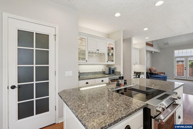 6748 Westridge Ct N, Keizer, OR 97303