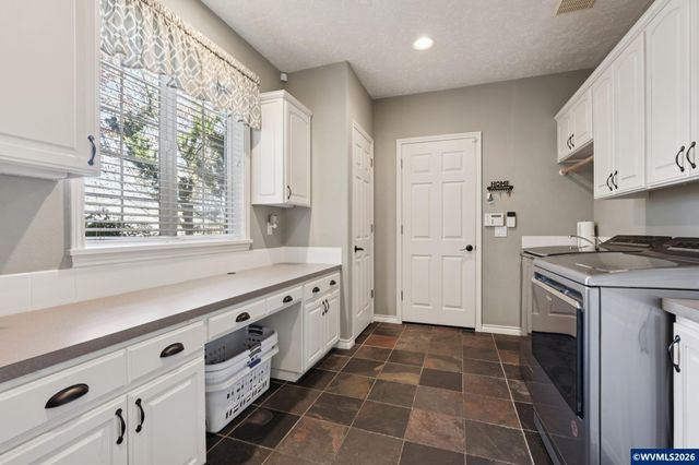 6748 Westridge Ct N, Keizer, OR 97303