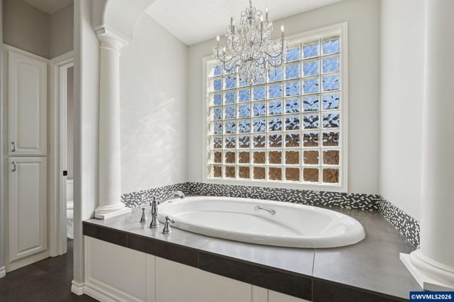 6748 Westridge Ct N, Keizer, OR 97303