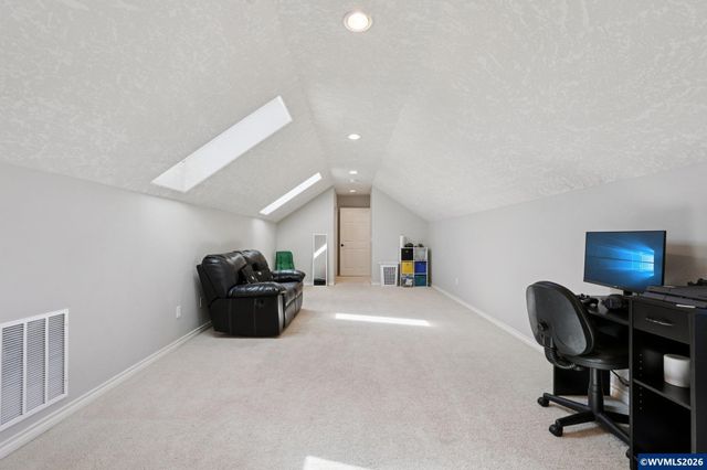 6748 Westridge Ct N, Keizer, OR 97303