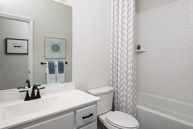 3117 Blue Hill, Burleson, TX 76028
