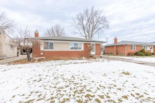 12457 Lyford Drive, Sterling Heights, MI 48312