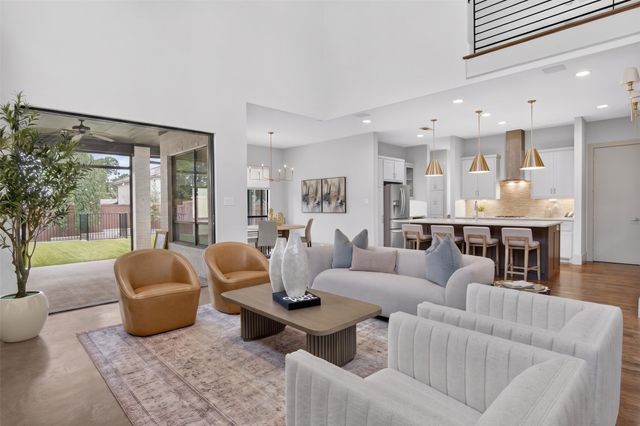 5328 Manett Street, Dallas, TX 75206