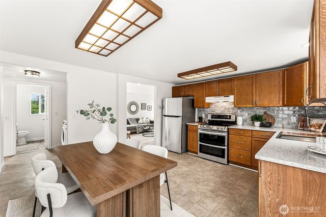 3142 Glendale Drive W, University Place, WA 98466