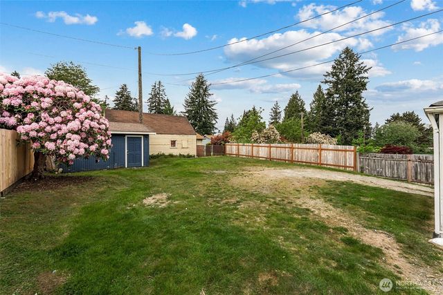 3142 Glendale Drive W, University Place, WA 98466