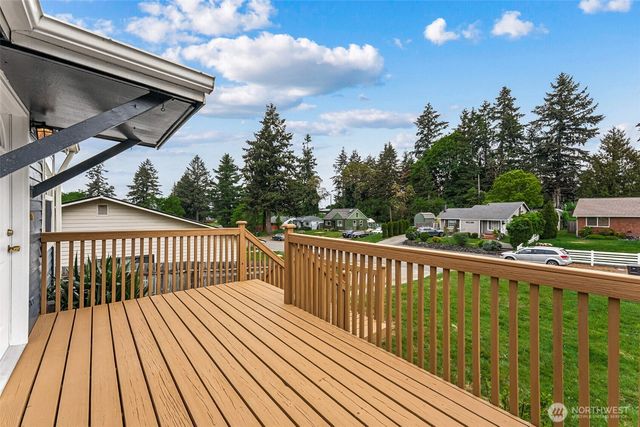 3142 Glendale Drive W, University Place, WA 98466