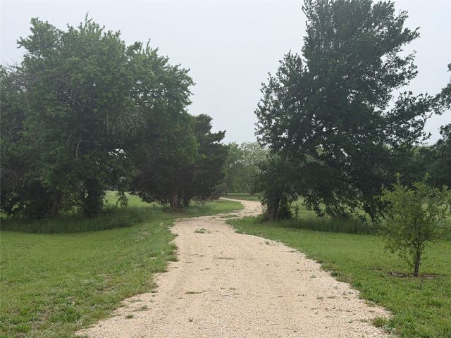 627 Homer Smith, Van Alstyne, TX 75491
