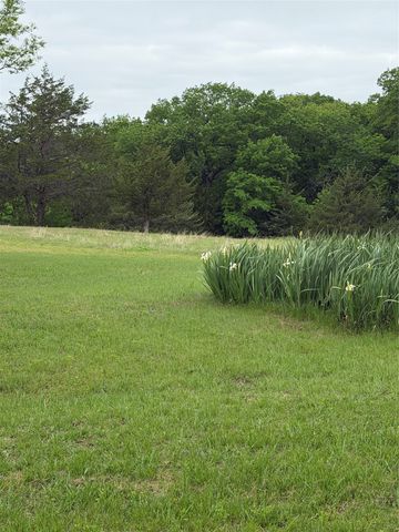 627 Homer Smith, Van Alstyne, TX 75491