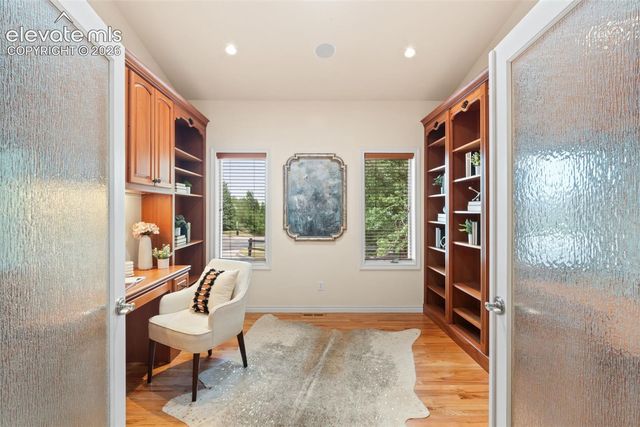 2425 Mesa Crest Grove, Colorado Springs, CO 80904