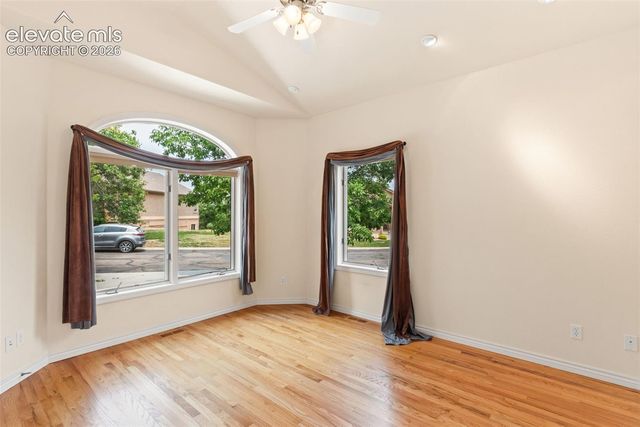 2425 Mesa Crest Grove, Colorado Springs, CO 80904