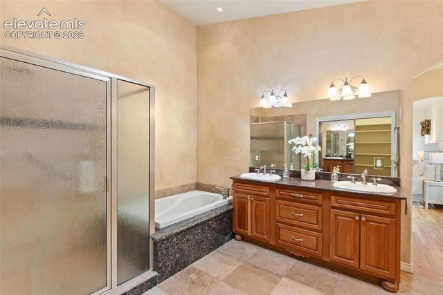 2425 Mesa Crest Grove, Colorado Springs, CO 80904