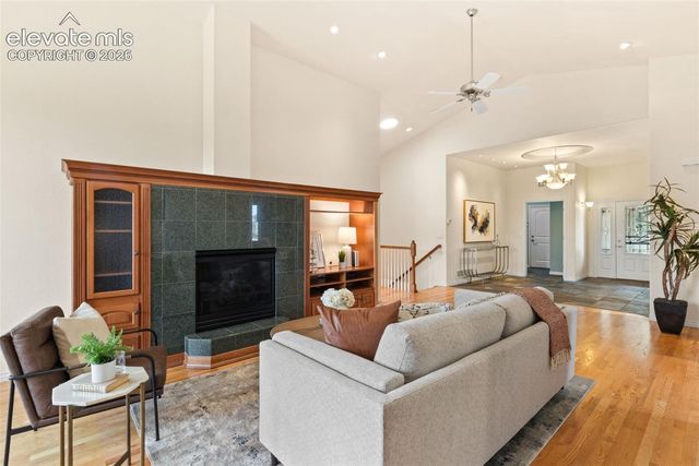 2425 Mesa Crest Grove, Colorado Springs, CO 80904