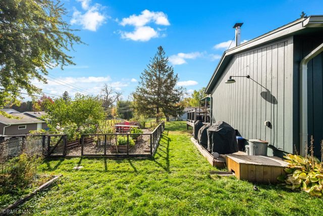 3800 Gettysburg Avenue N, New Hope, MN 55427