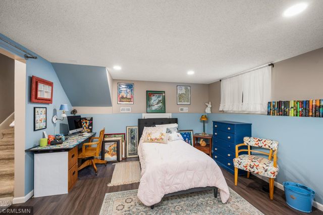 3800 Gettysburg Avenue N, New Hope, MN 55427