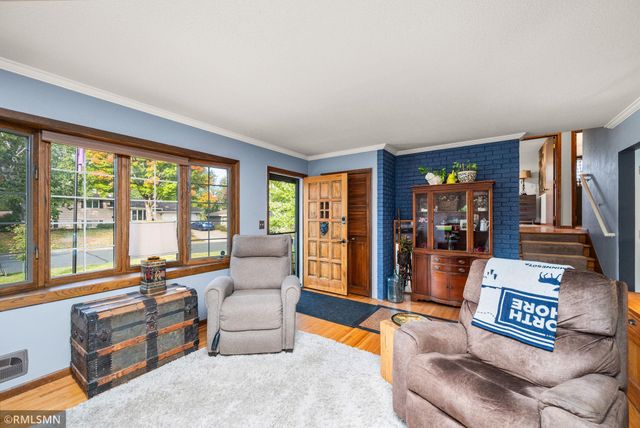 3800 Gettysburg Avenue N, New Hope, MN 55427