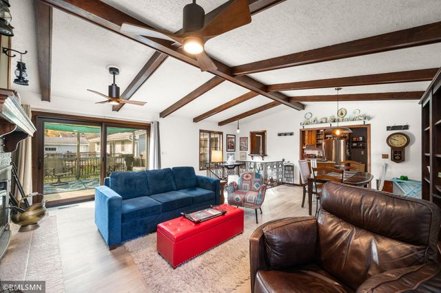 3800 Gettysburg Avenue N, New Hope, MN 55427