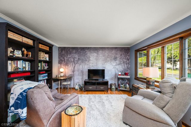 3800 Gettysburg Avenue N, New Hope, MN 55427