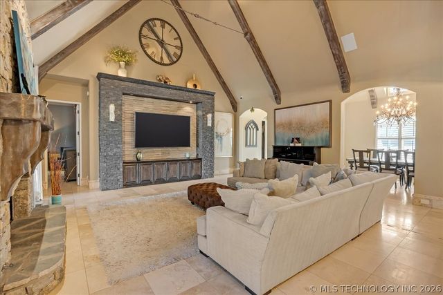 10616 S Forest Avenue, Jenks, OK 74037