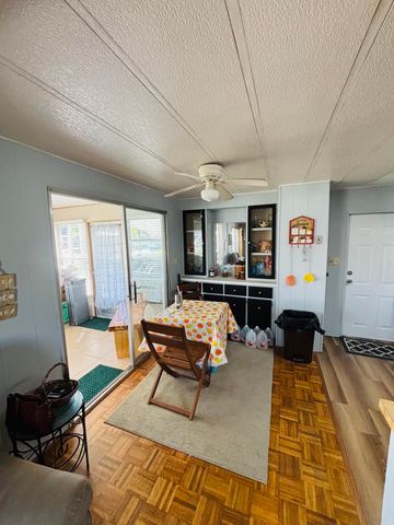 8 Montilla Way, Port St. Lucie, Port St Lucie, FL 34952