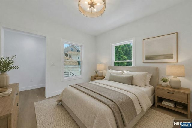 54 Hamilton Avenue, Fairview, NJ 07022