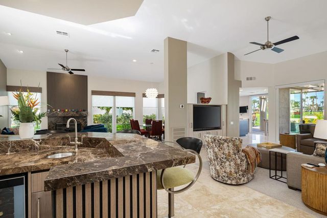 75540 Vista Del Rey, Indian Wells, CA 92210