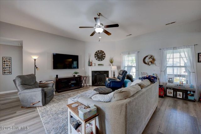 115 Kenmore Court, New Bern, NC 28560