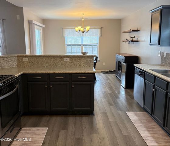 115 Kenmore Court, New Bern, NC 28560