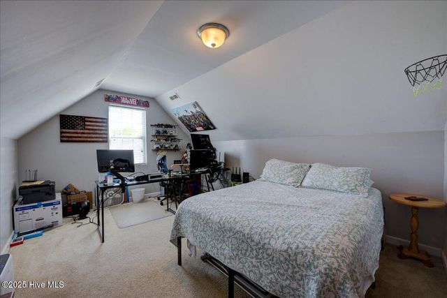 115 Kenmore Court, New Bern, NC 28560