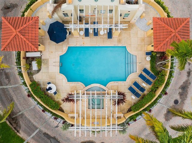 18450 NE 30th place, Aventura, FL 33160