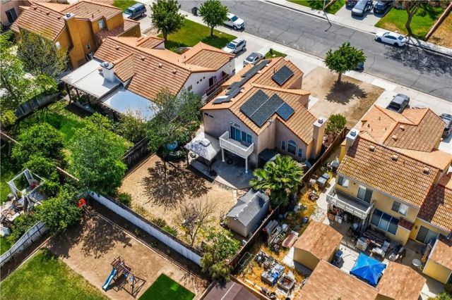 676 Fuchsia Lane, Perris, CA 92571