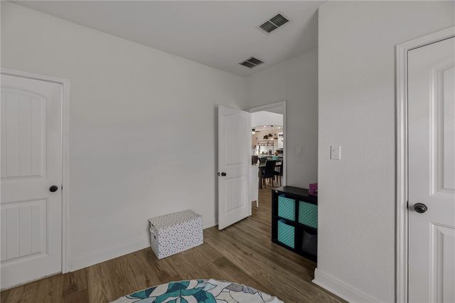 105 Hidden Haven, Floresville, TX 78114