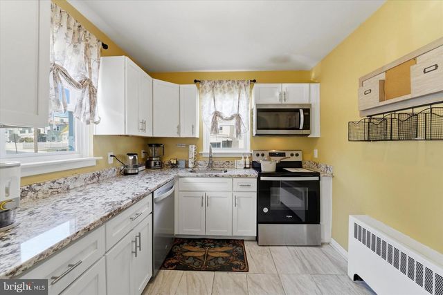 711 POPLAR ST, Sharon Hill, PA 19079