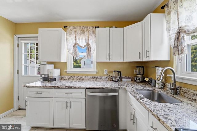 711 POPLAR ST, Sharon Hill, PA 19079