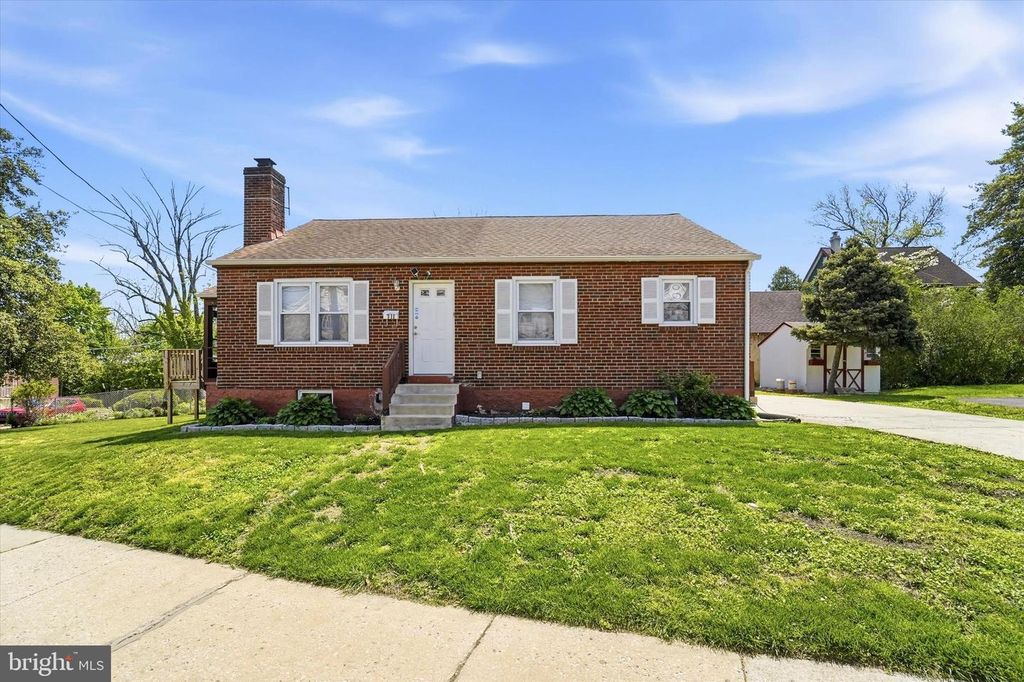 711 POPLAR ST, Sharon Hill, PA 19079