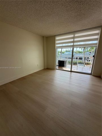 1800 NW 24th Avenue 220, Miami, FL 33125