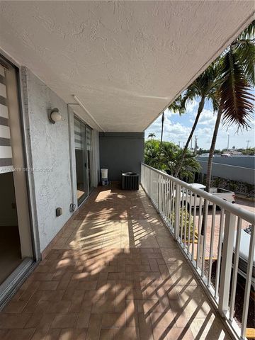 1800 NW 24th Avenue 220, Miami, FL 33125