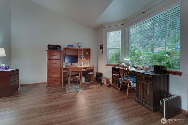 22035 Sea Vista NE, Poulsbo, WA 98370