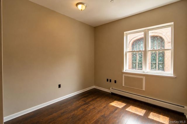 20 S Broadway 202, Nyack, NY 10960