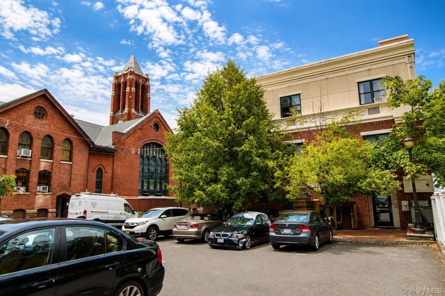 20 S Broadway 202, Nyack, NY 10960