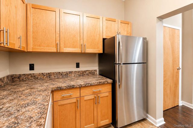 20 S Broadway 202, Nyack, NY 10960